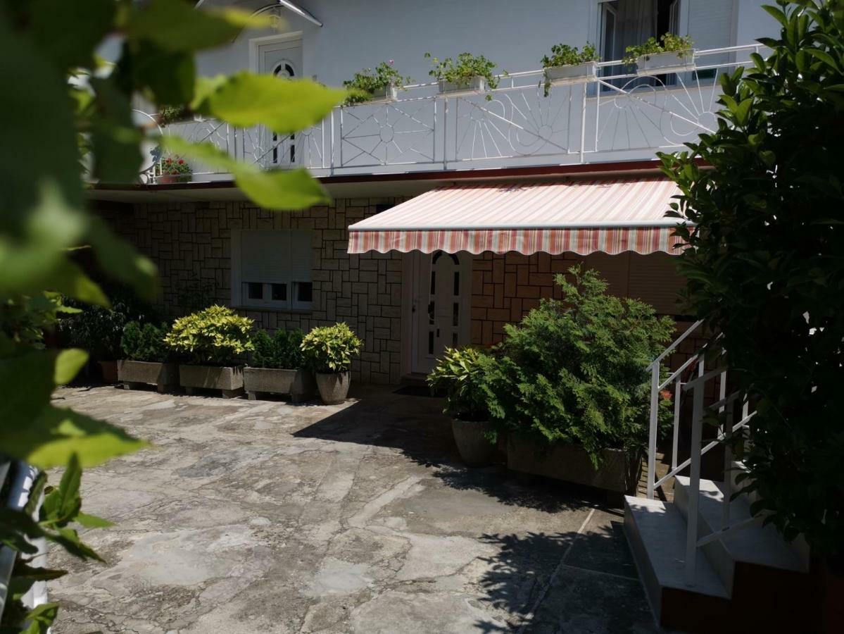 Apartment Dino Novi Vinodolski Εξωτερικό φωτογραφία